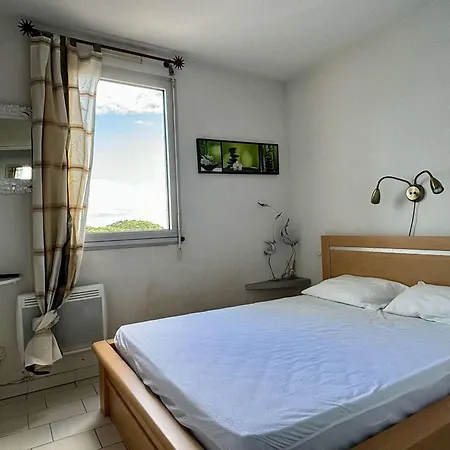 2 Pieces, 4 Pers, Parking Prive, Proche Et Commerces - Fr-1-225-813 Apartment *